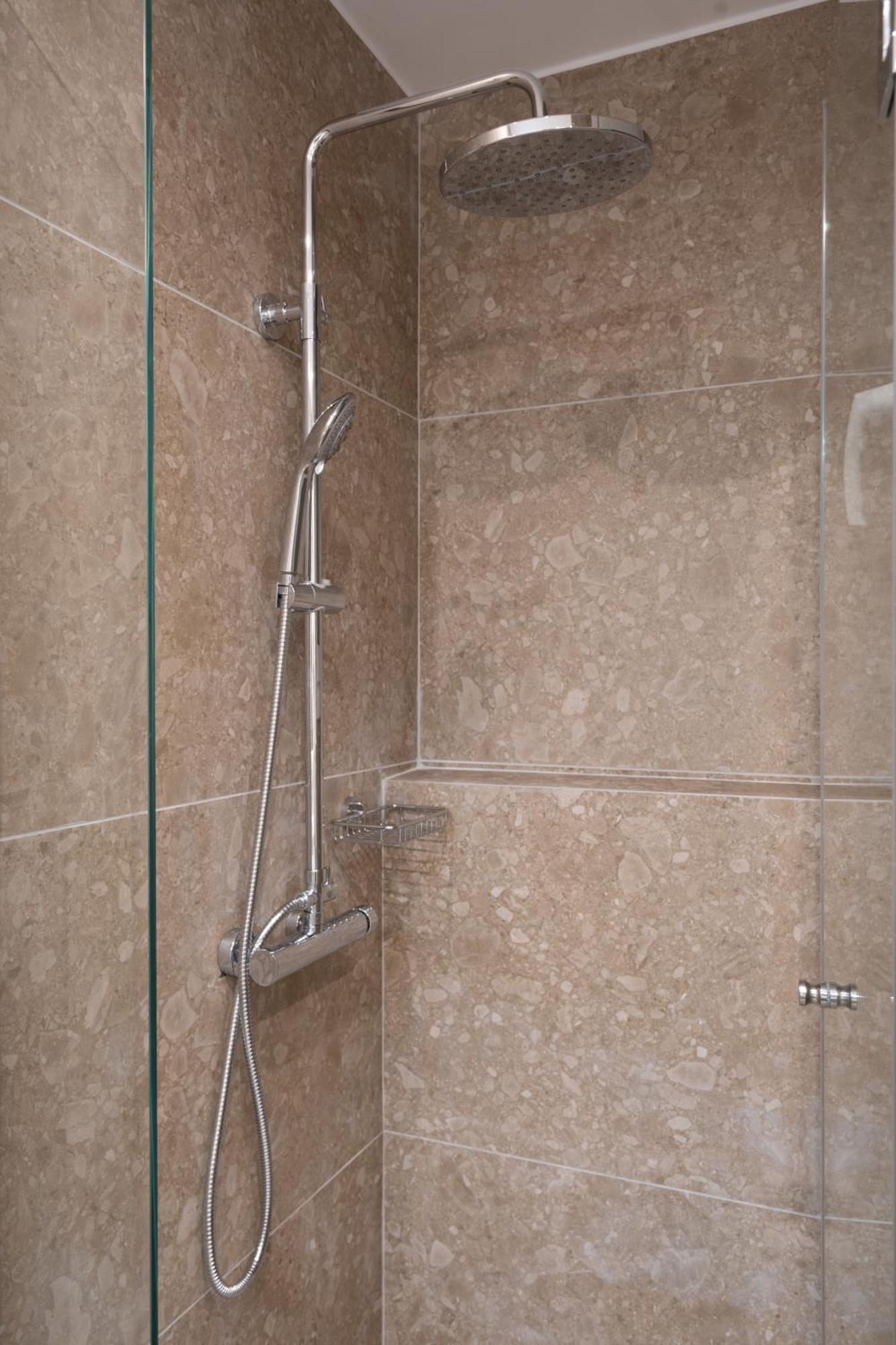 Luxury Apartment Next To The National Museum Athens Ngoại thất bức ảnh
