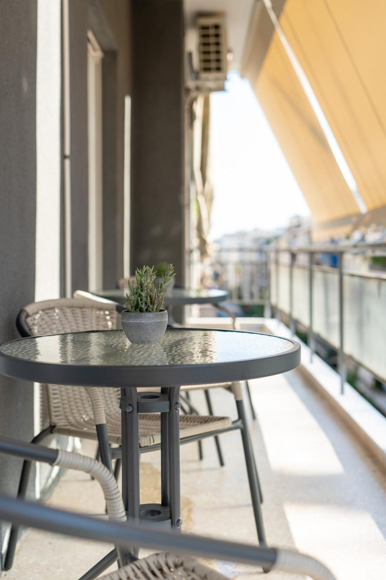 Luxury Apartment Next To The National Museum Athens Ngoại thất bức ảnh